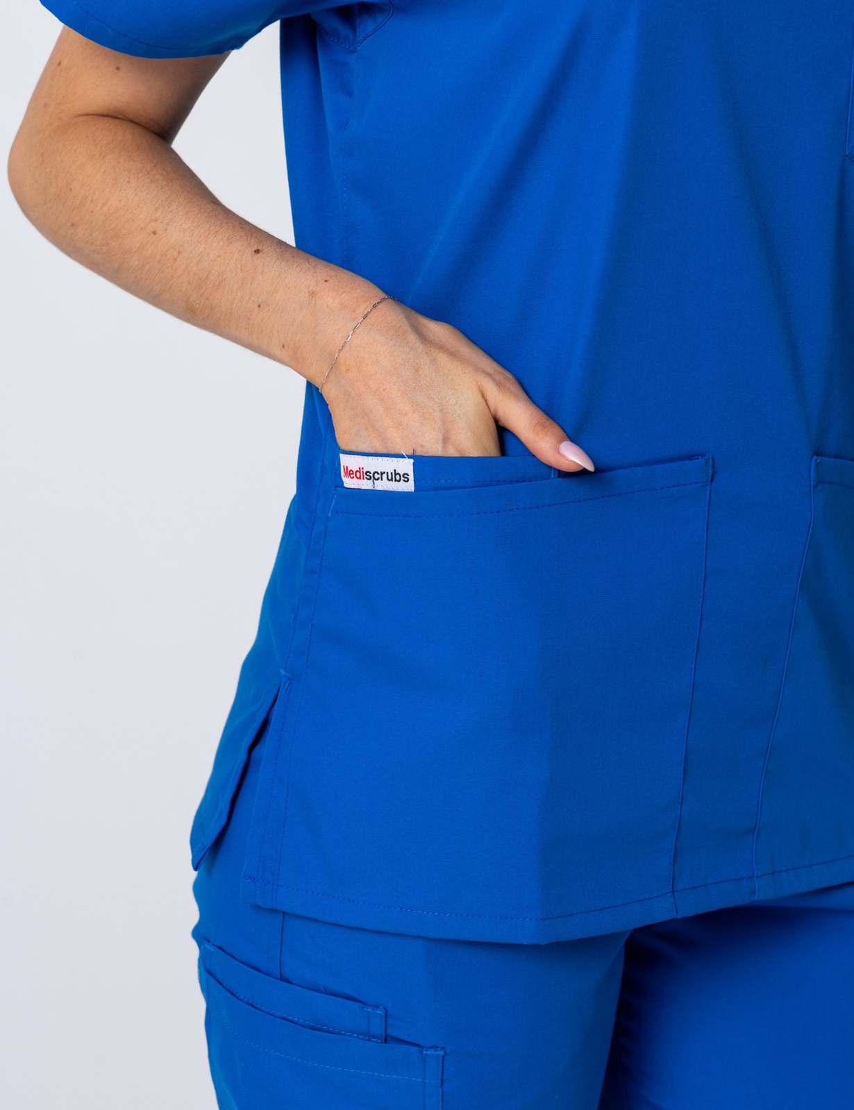 Women's 4 Pocket Scrub Top - Royal - X Small