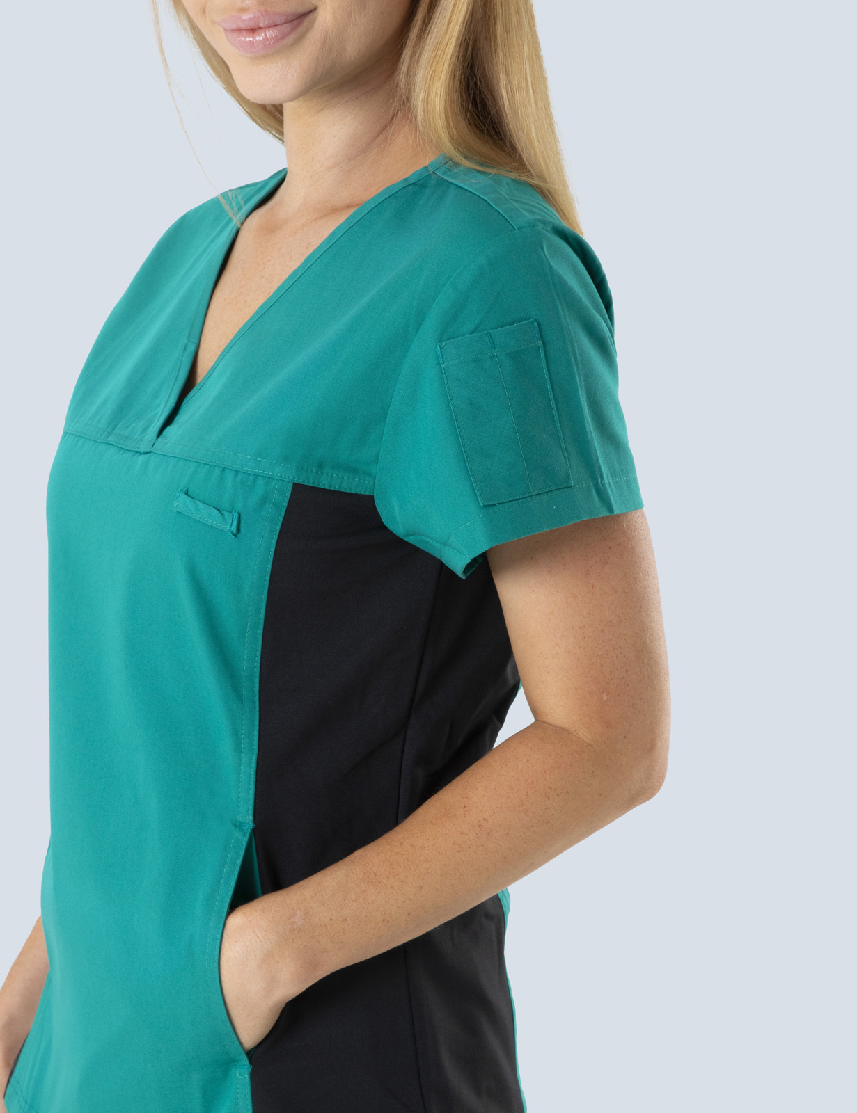 Women's Fit Solid Scrub Top With Spandex Panel - Hunter - Medium