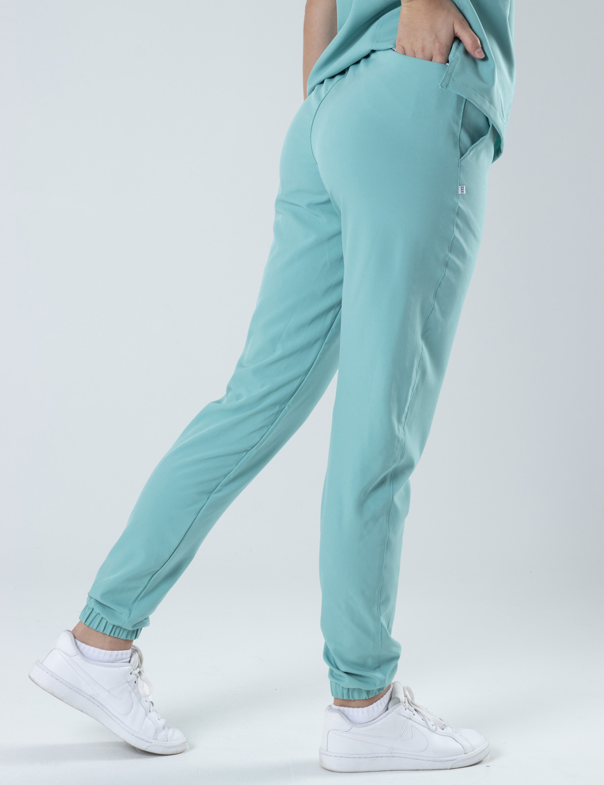 Anon Women's Jogger Pants (Poly/Spandex) - Cool Mint XS