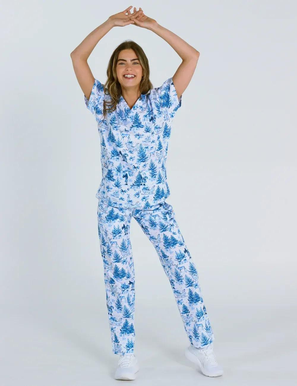 Noel Heritage Christmas Toile Women's Classic Scrub Top - XS - 2