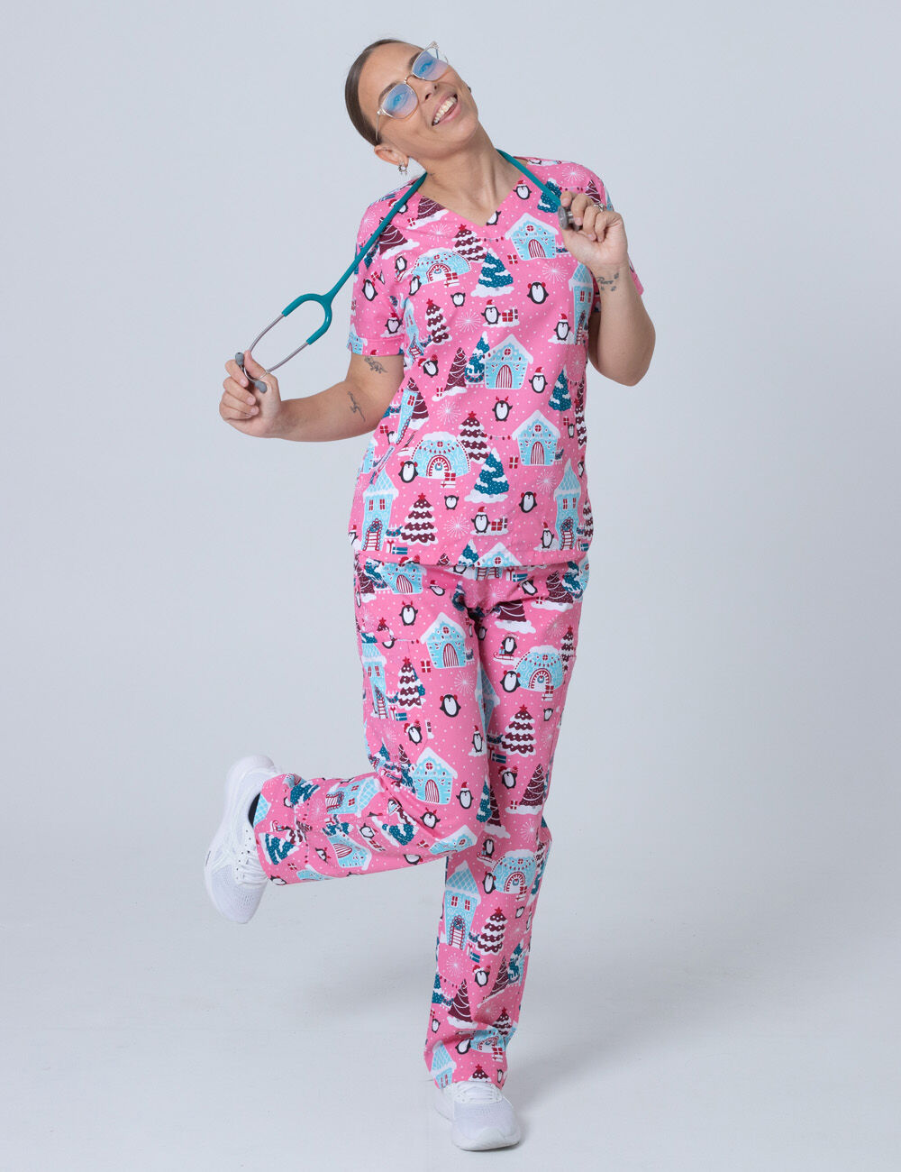 Enchanted Penguins Women's Luxe Scrub Top - M - 2