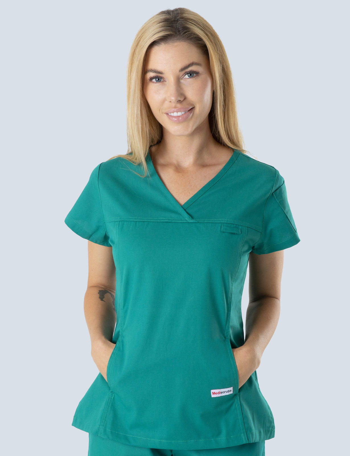 Queensland Children's Hospital Emergency Department Doctor Uniform Top Bundle (Women's Fit Top in Hunter  incl Logos)
