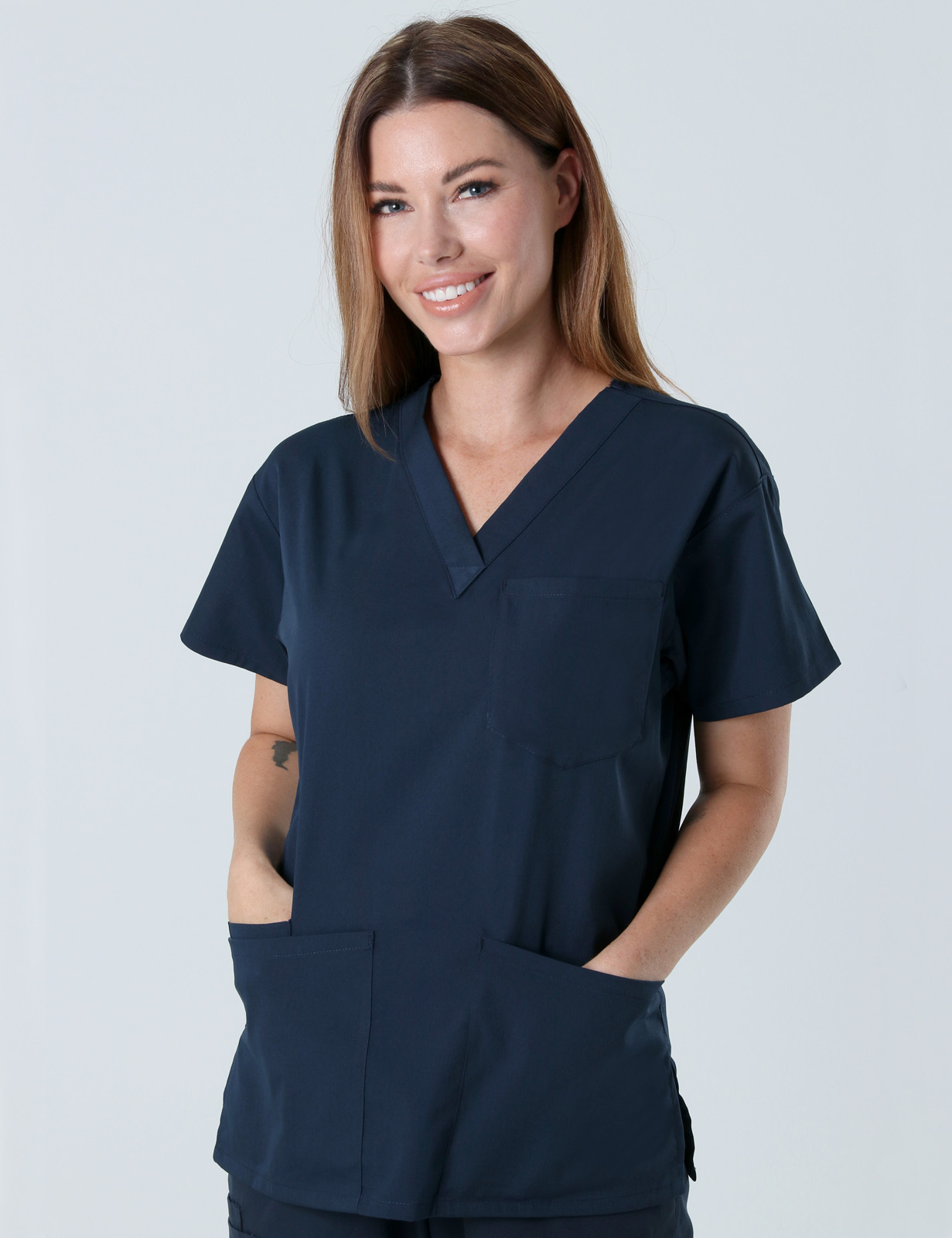 Ipswich Hospital Nurse - Ward 7B Uniform Set Bundle (4 Pocket Top and Cargo Pants in Navy incl Logos)