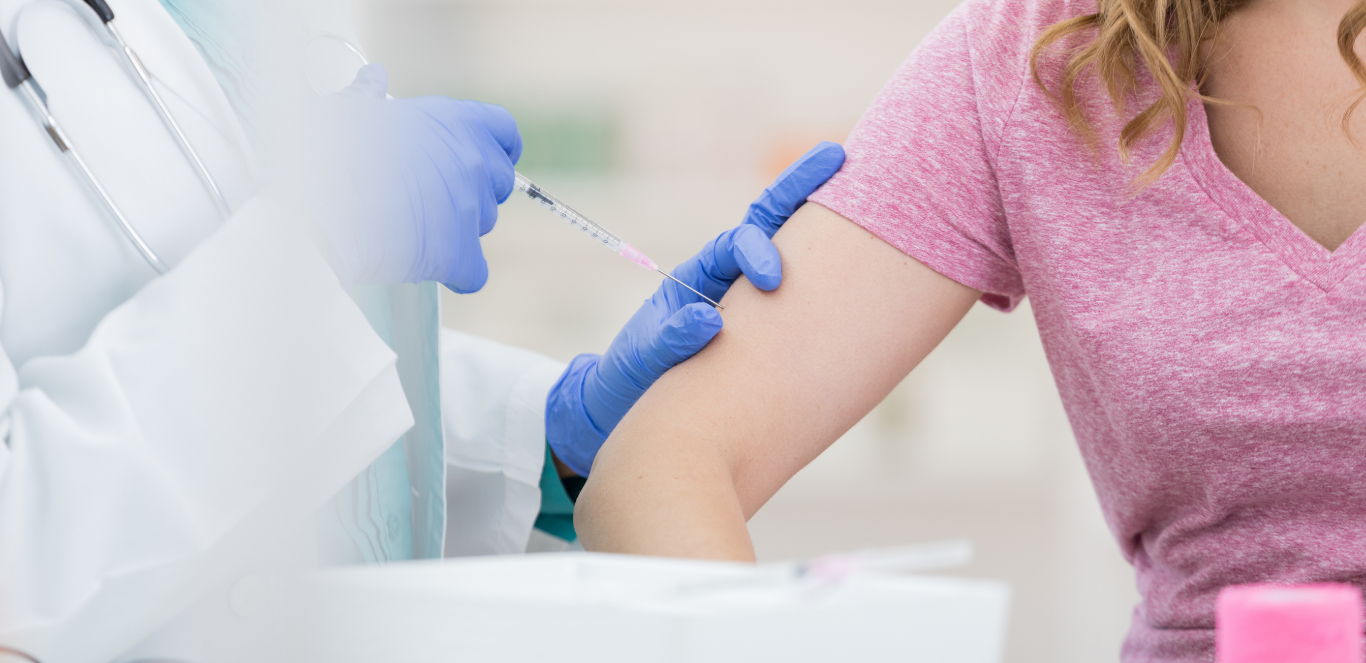 Free flu vaccinations offered to Queenslanders as case numbers soar