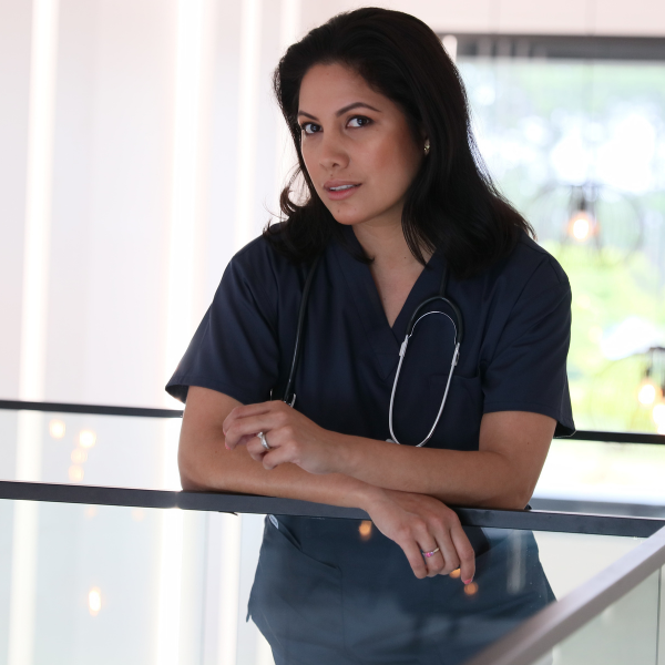 New Zealand's Healthcare Heroes Embrace Mediscrubs from Across the Tasman: Here's Why!