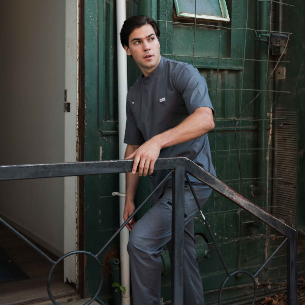 Mediscrubs Dental Coats: Elevating Professionalism in Dental Attire